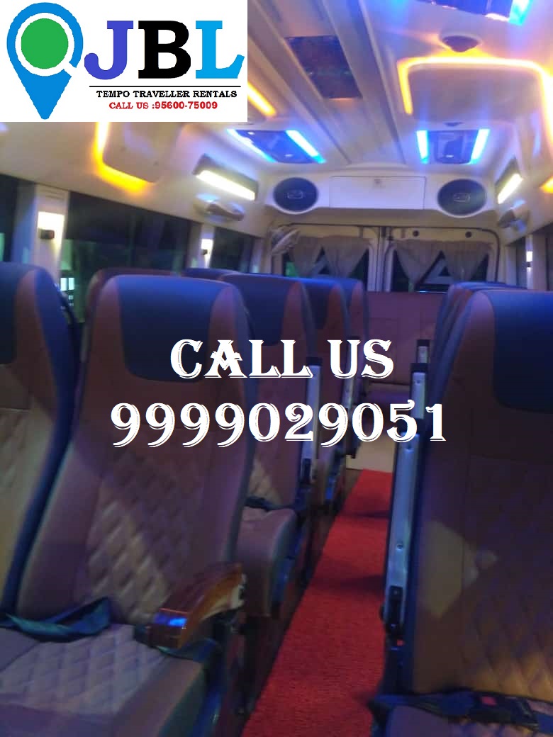 tempo traveller in Indirapuram Ghaziabad